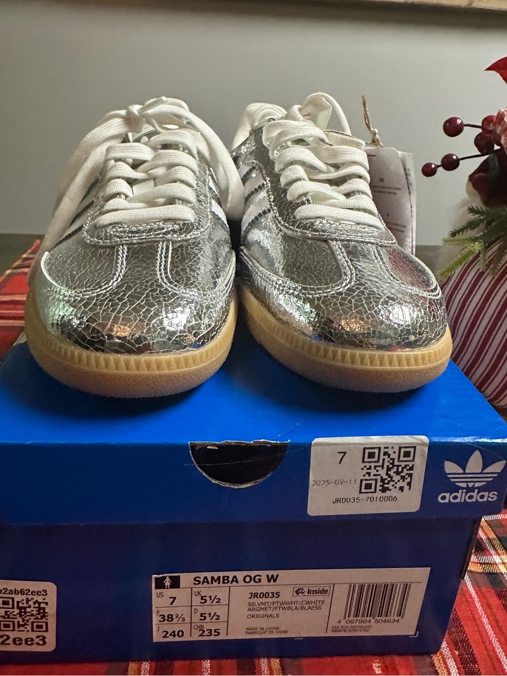 adidas Samba OG W Metallic Silver Low-Top Sneakers